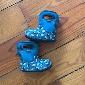 Baby Bogs, size 4!